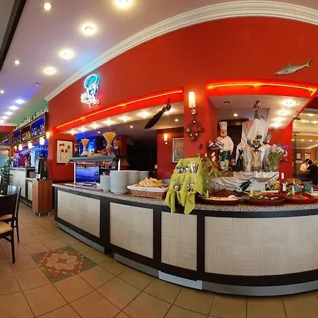 Wien Star Готель Аланія