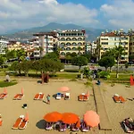 Wien Star Hotel, Adults Only فندق ألانيا