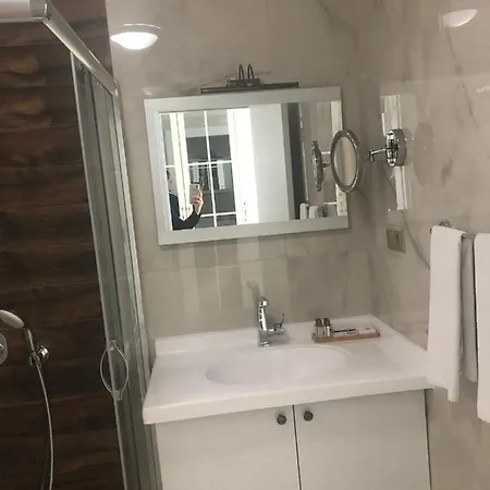 Wien Star Hotel, Adults Only Szálloda 3*