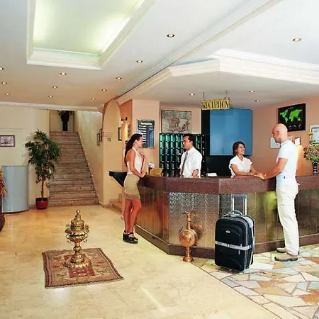 Ξενοδοχείο Wien Star 3*