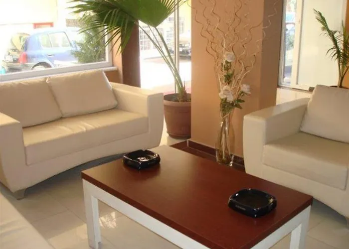 Отель Wien Star Hotel, Adults Only 3*